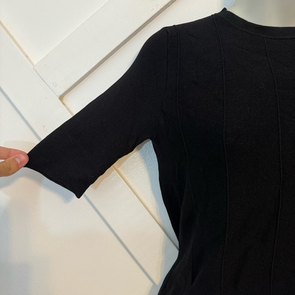 360 Sweater Italian Yarn Knit Short Sleeve Crop Length Top Black Sz XS - Picture 3 of 8